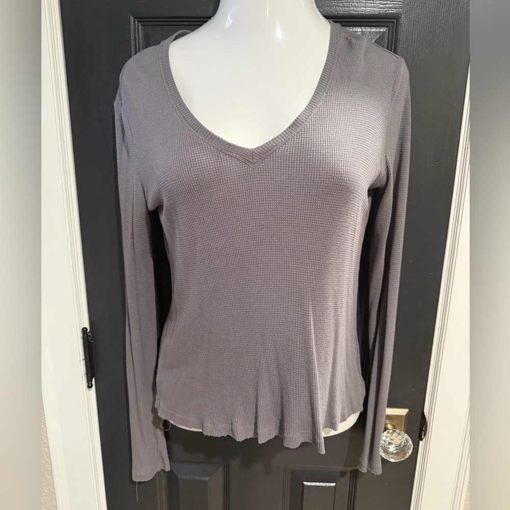 cloth & stone Long Sleeve V-Neck Top — Gray